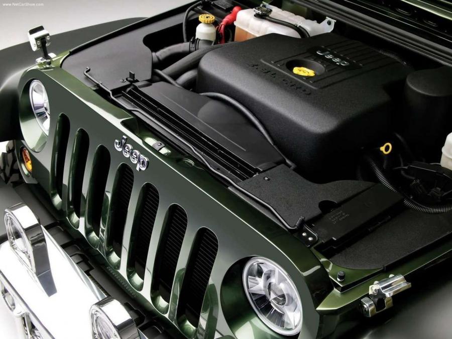  Jeep Gladiator Concept 2005 года  (фото 15 из 30)
